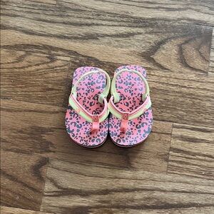The North Face Kids Pink Leopard Flip Flop Sandals with Lime Straps